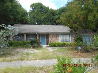 7830 Folkstone Dr, Pensacola, FL 32514-6613