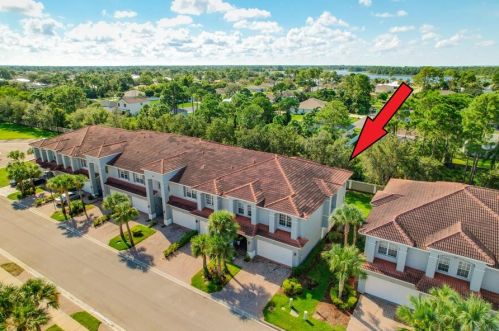 2154 Cape Cod Dr, Fort Pierce, FL 34953-4568