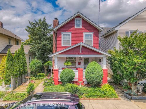 129 Cookman Ave, Ocean Grove, NJ 07756-1019