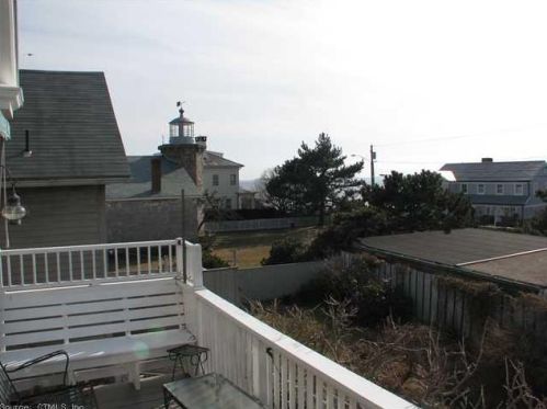 5 Omega St, Stonington CT  06378-1413 exterior