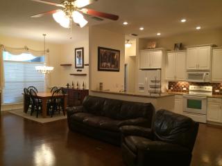 8114 69th Pl, Gainesville, FL 32608-7559