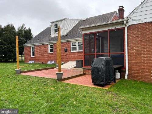 449 Gay St, Limerick PA  19468-2630 exterior