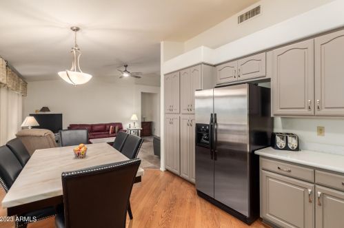 11924 67 Dr, Peoria AZ 85383-7104 exterior