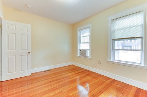 373 Ctr St, Boston MA exterior