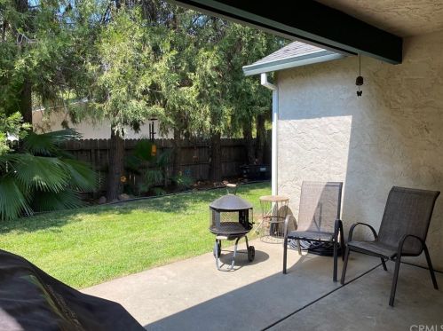 1033 Windsor Way, Chico CA  95926-3259 exterior