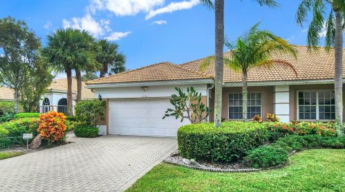 6940 Cairnwell Dr, Boynton Beach, FL 33472-2959