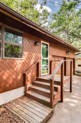 2689 Hayward Ave, Saint Paul, MN 55128-4613