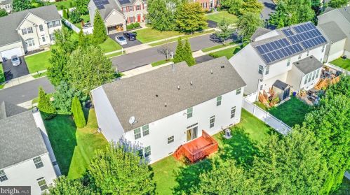 608 Archibald Ln, Florence NJ  08518-4010 exterior