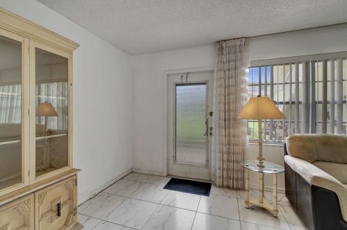 181 Mansfield, Boca Raton, FL 33434-2406