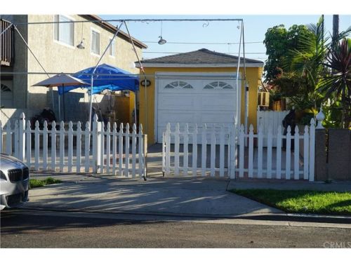 2672 Harrison St, Long Beach, CA 90810-1315
