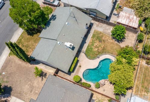 28 Clover St, Woodland CA  95695-3108 exterior