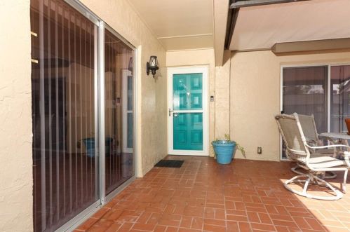 476 Windmeadows St, Altamonte Springs, FL 32701-3585