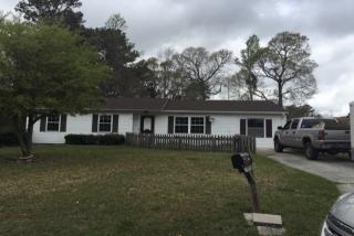 606 Duke Ct, Jacksonville, NC 28546-8408