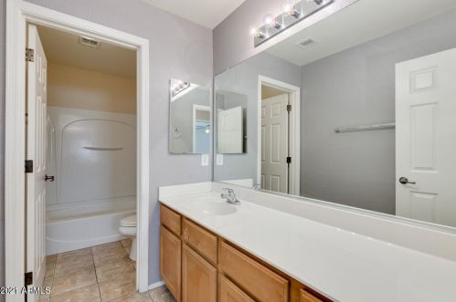 827 Anastasia St, San Tan Valley AZ  85140-5792 exterior