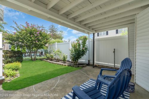 1604 Maplewood Rd, Belmar NJ 07719-3151 exterior