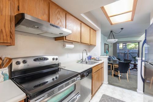 1971 Windmill Cir, Santa Rosa CA  95403-6934 exterior