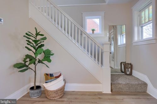 268 Walton St, Lemoyne PA  17043-2024 exterior