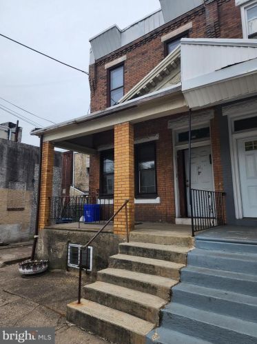 5712 Arch St, Philadelphia, PA 19139-2418