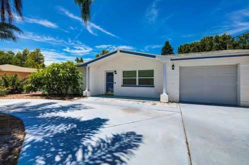 379 Westwinds Dr, Palm Harbor, FL 34683-1041