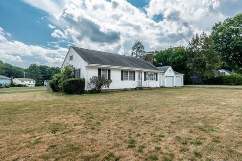 105 Dennis Dr, New Britain, CT 06053-2111