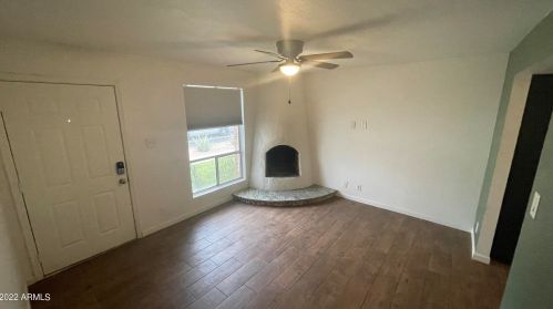 8050 Oak St, Scottsdale AZ  85257-2846 exterior