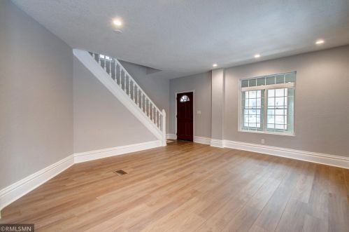 100 Atwater St, Saint Paul MN 55117-5457 exterior