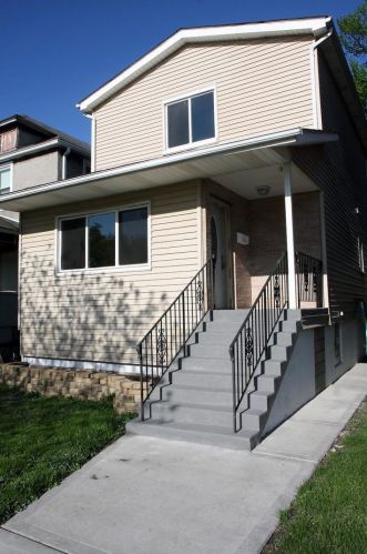 1639 Cleveland Ave, Whiting, IN 46394-1311
