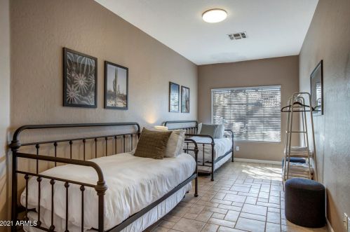 5222 Angela Dr, Scottsdale AZ 85254-6409 exterior