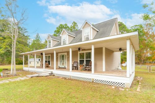 37 Magnolia Dr, Freeport FL  32439-3657 exterior
