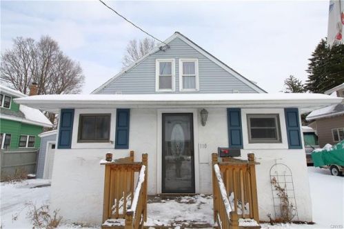 110 Northwood Dr, Syracuse NY  13211-1318 exterior