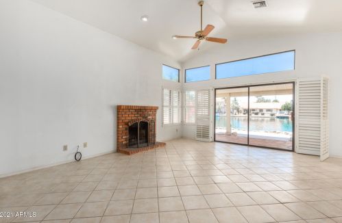 3816 Carnation Ln, Avondale, AZ 85392-3714