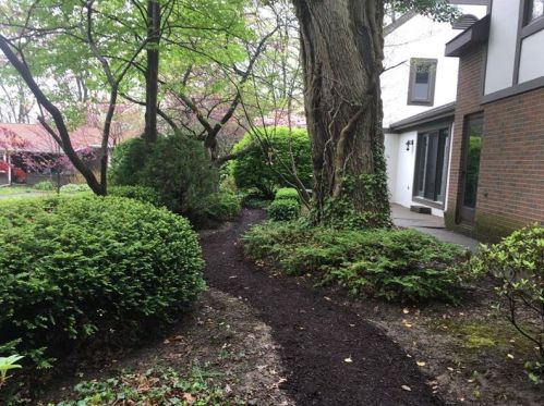 100 Red Fox Dr, Beaver Falls, PA 15010-4952