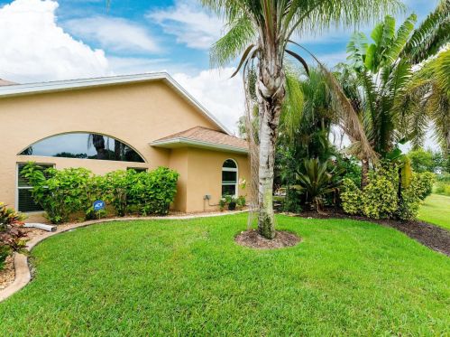 593 Rotonda Cir, Placida FL  33947-2022 exterior