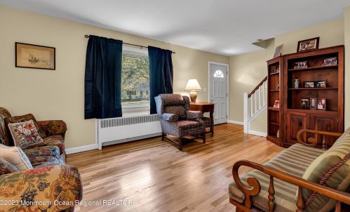 407 Berkshire Rd, Ridgewood NJ 07450-5533 exterior