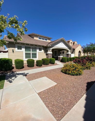1155 Osborn Ln, Gilbert, AZ 85296-1466
