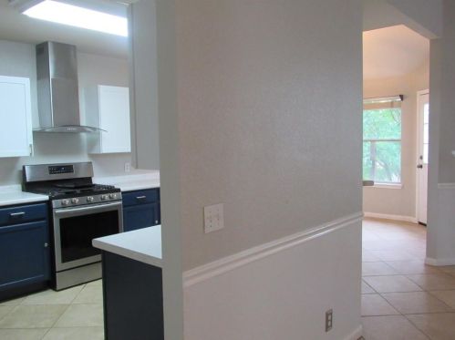 201 Dana Dr, Monadale, TX 78634-5177