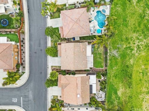 42089 Delmonte St, Temecula CA  92591-7921 exterior