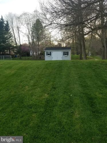 4 Mile Trl, Charnita PA  17320-8463 exterior