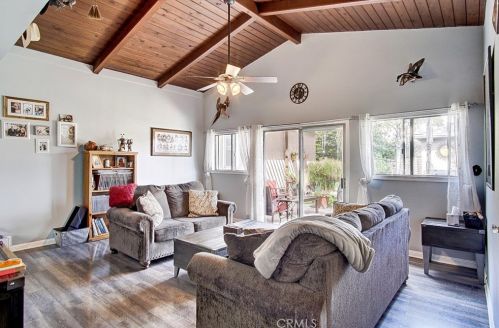 5493 29th St, Long Beach, CA 90815-1020