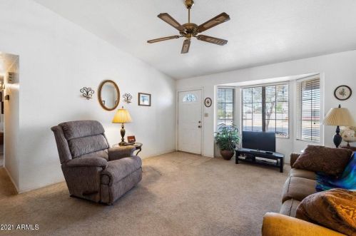 763 Fontana, Mesa, AZ 85204-3938