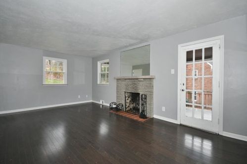 139 Woodland Dr, Pittsburgh, PA 15236-4115
