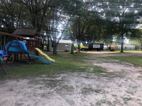 7910 Derby Oaks Dr, Floral City FL  34436-3865 exterior