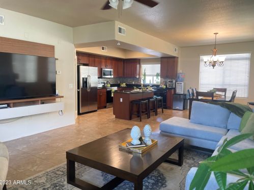 16825 14th St, Phoenix AZ  85022-7733 exterior