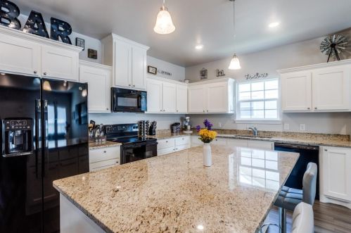 4105 Moulton St, Greenville TX  75401-5845 exterior