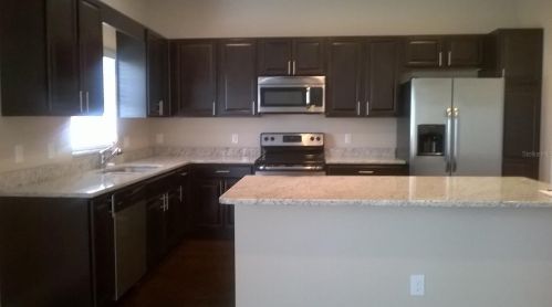 1451 Salisbury Dr, Winter Haven, FL 33881-4325