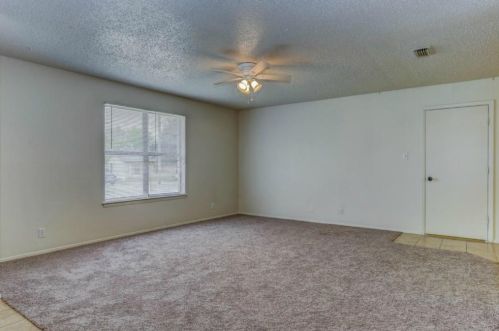 1505 Long Branch Dr, Georgetown TX  78626-8622 exterior