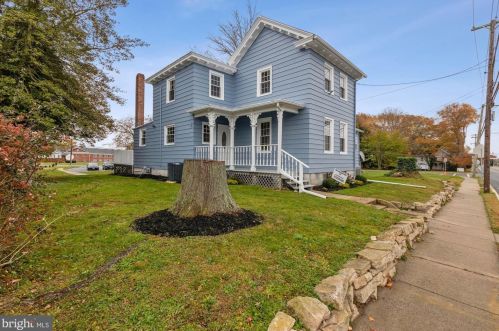 917 Main St, Shiloh, NJ 08353-8502