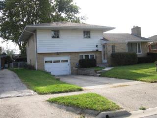 4452 Wanda Lane Rd, Columbus, OH 43224-1026