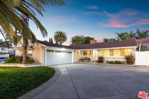 4866 Haskell Ave, Van Nuys CA  91436-1627 exterior