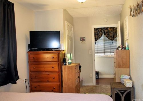 8409 Olympic Blvd, Pico Rivera, CA 90660-2268